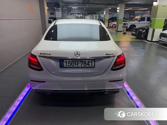 Mercedes-Benz E-Class W213 id 3677725 из Кореи 14