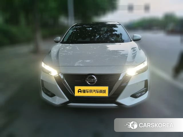 Nissan Xuan Yi 2022 Белый из Китая, фото 4