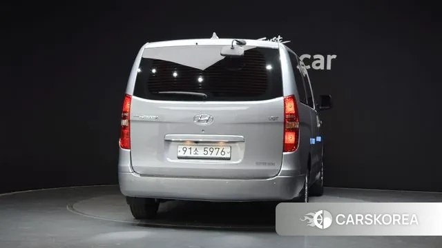 Hyundai The New Grand Starex id 3568441 из Кореи 14