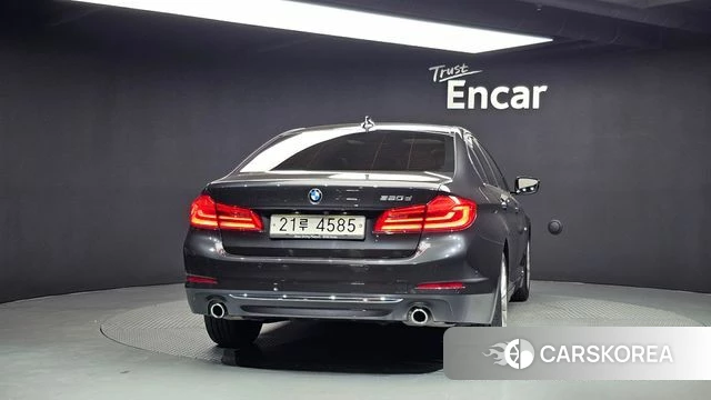 BMW 5 Series (G30) id 4543795 из Кореи 14