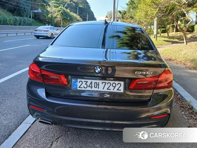 BMW 5 Series (G30) id 3687221 из Кореи 10