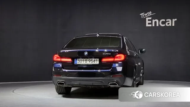 BMW 5 Series (G30) id 3587358 из Кореи 14