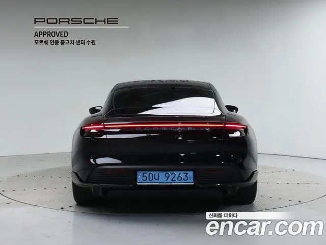 Porsche Taycan id 2334405 из Кореи 14