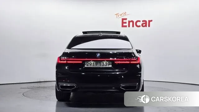 BMW 7 Series (G11) id 3597138 из Кореи 14