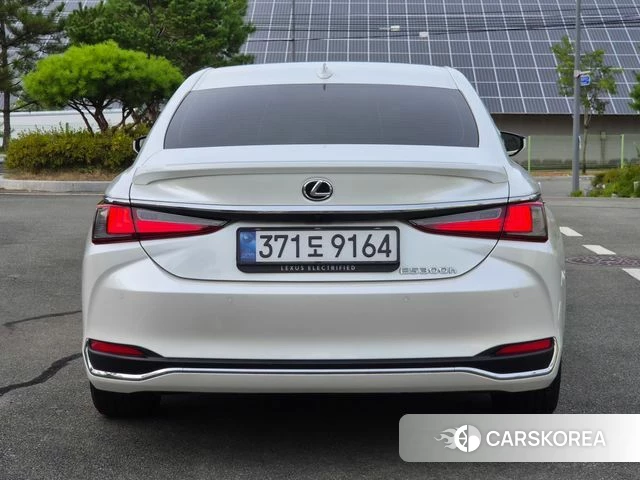 Lexus ES300h 7th generation id 4724878 из Кореи 14