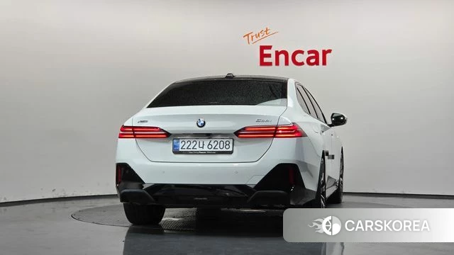 BMW 5 Series (G60) id 4729848 из Кореи 34