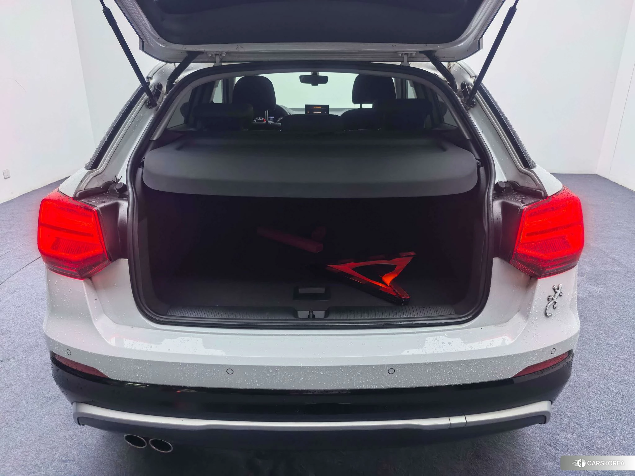 Audi Q2L id 4493097 из Китая 20