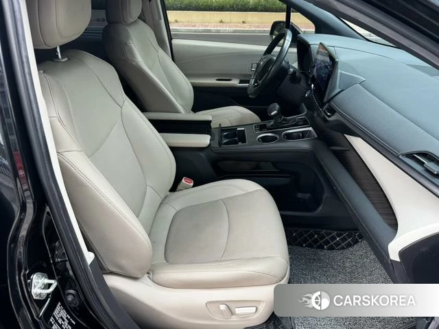 Toyota Saina id 4299910 из Китая 14