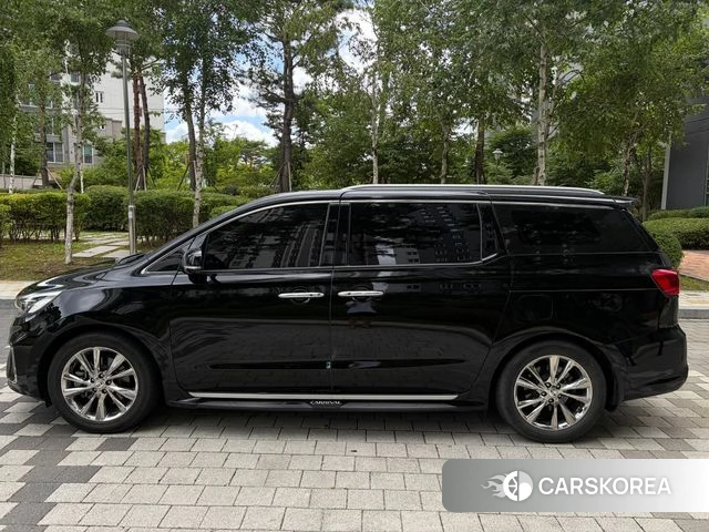 Kia The New Carnival id 4595915 из Кореи 13