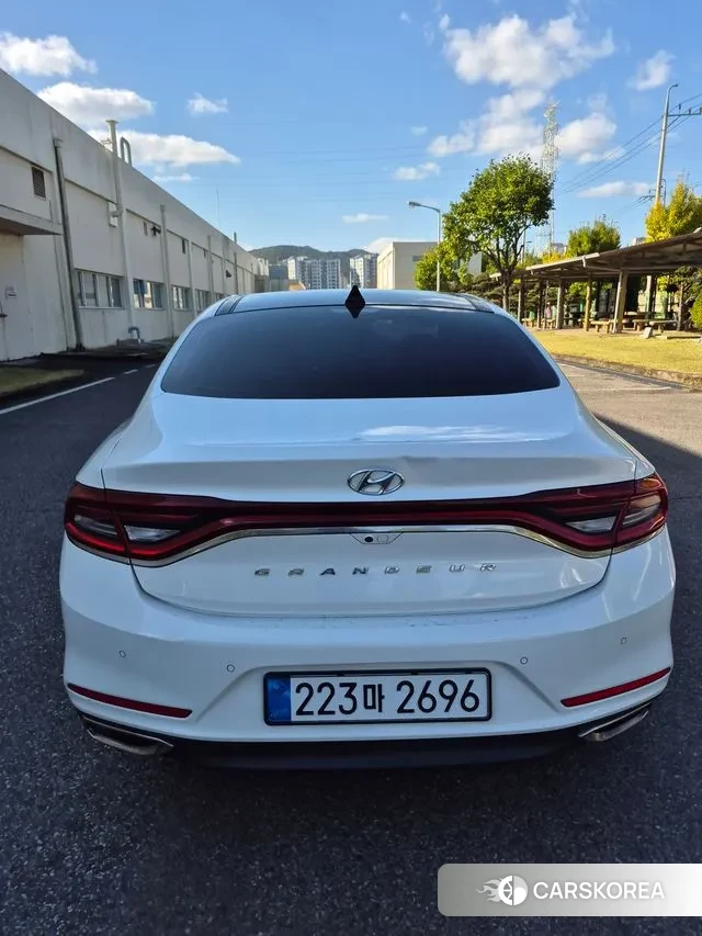 Hyundai Grandeur IG 2019 Белый из Кореи, фото 4