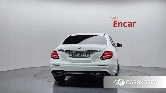 Mercedes-Benz E-Class W213 id 3666606 из Кореи 14