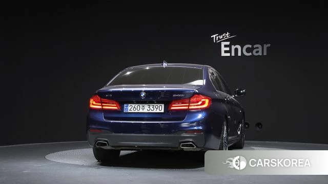 BMW 5 Series (G30) id 4620220 из Кореи 14