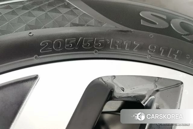 Volkswagen Sagitar id 4329100 из Китая 18