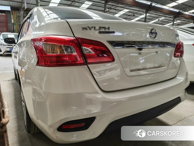 Nissan Xuan Yi 2023 Белый из Китая, фото 4