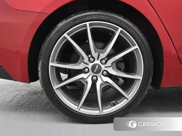 Genesis The New G70 id 3274532 из Кореи 13