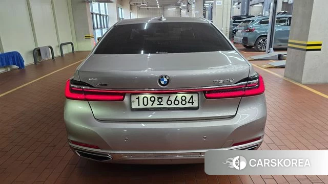 BMW 7 Series (G11) 2020 Серебряный из Кореи, фото 4