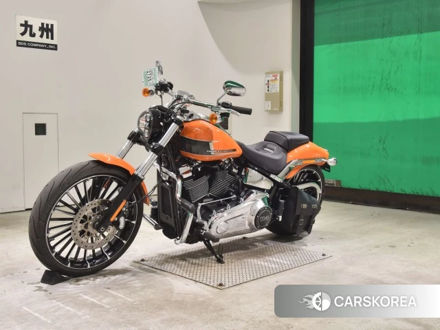 Harley-Davidson Softail Breakout FXBR 1920 2023 из Японии, фото 2