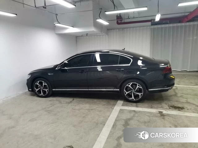 Volkswagen Magotan id 4253187 из Китая 14