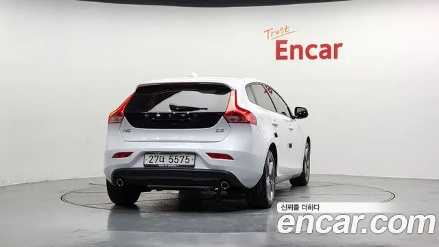 Volvo V40 id 2917803 из Кореи 14