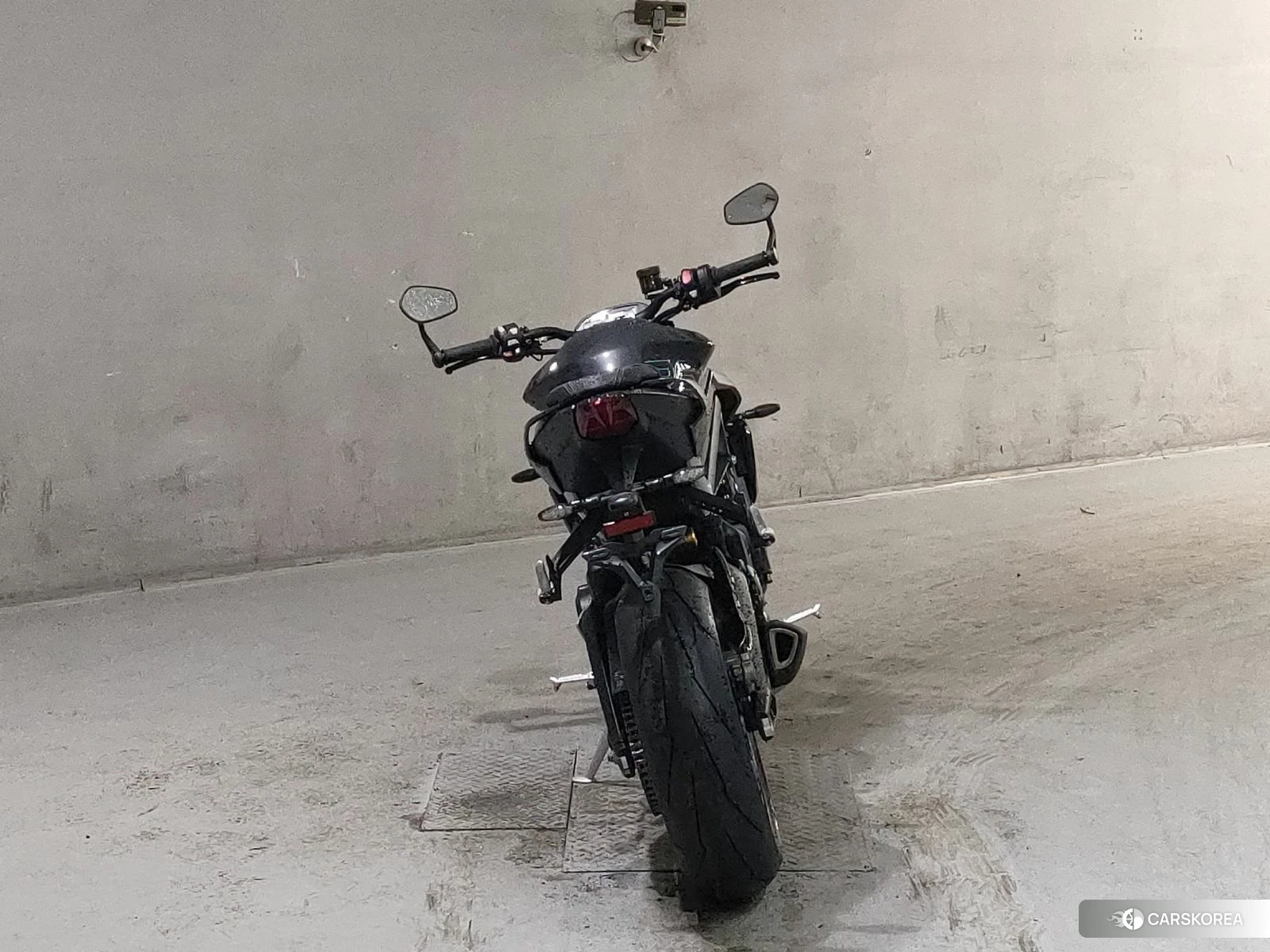 Проданный Triumph STREET TRIPLE 765 RS 2026 из Японии, фото 3