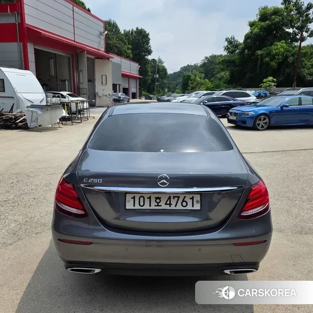 Mercedes-Benz E-Class W213 id 3018177 из Кореи 13