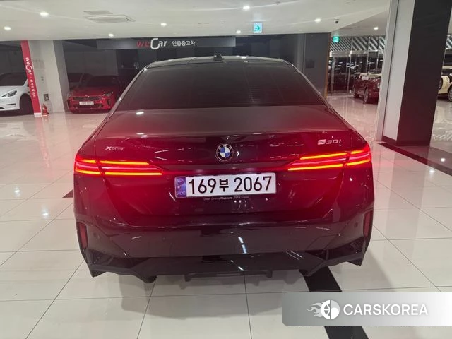 BMW 5 Series (G60) id 4381306 из Кореи 12