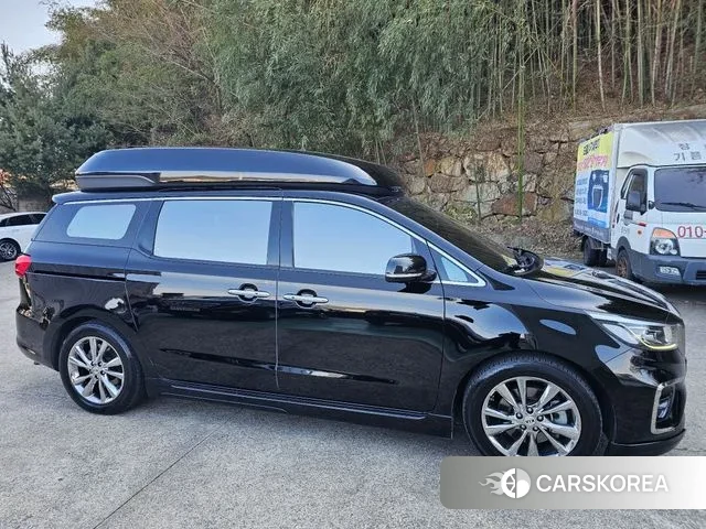 Kia The New Carnival id 3656313 из Кореи 14