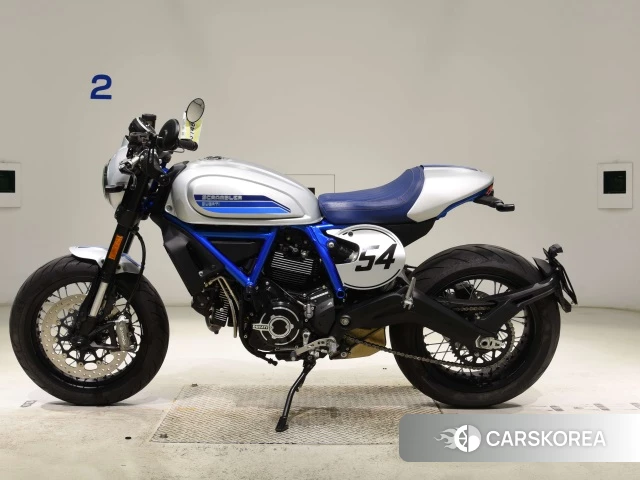 Ducati SCRAMBLER CAFE RACER 2019 из Японии