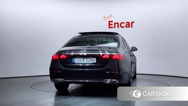 Mercedes-Benz E-Class W214 id 3909508 из Кореи 14