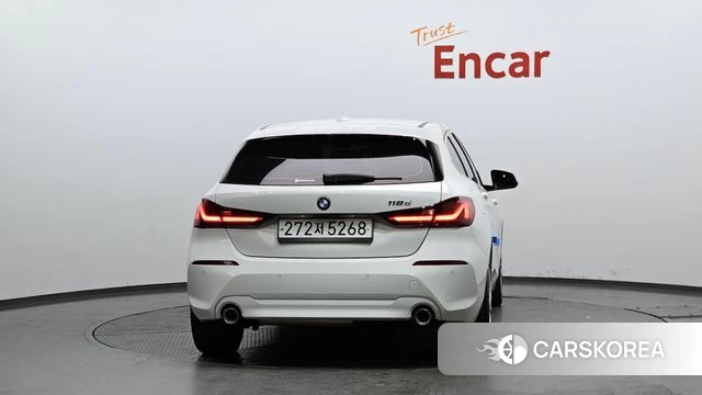 BMW 1 Series (F40) id 3795419 из Кореи 14