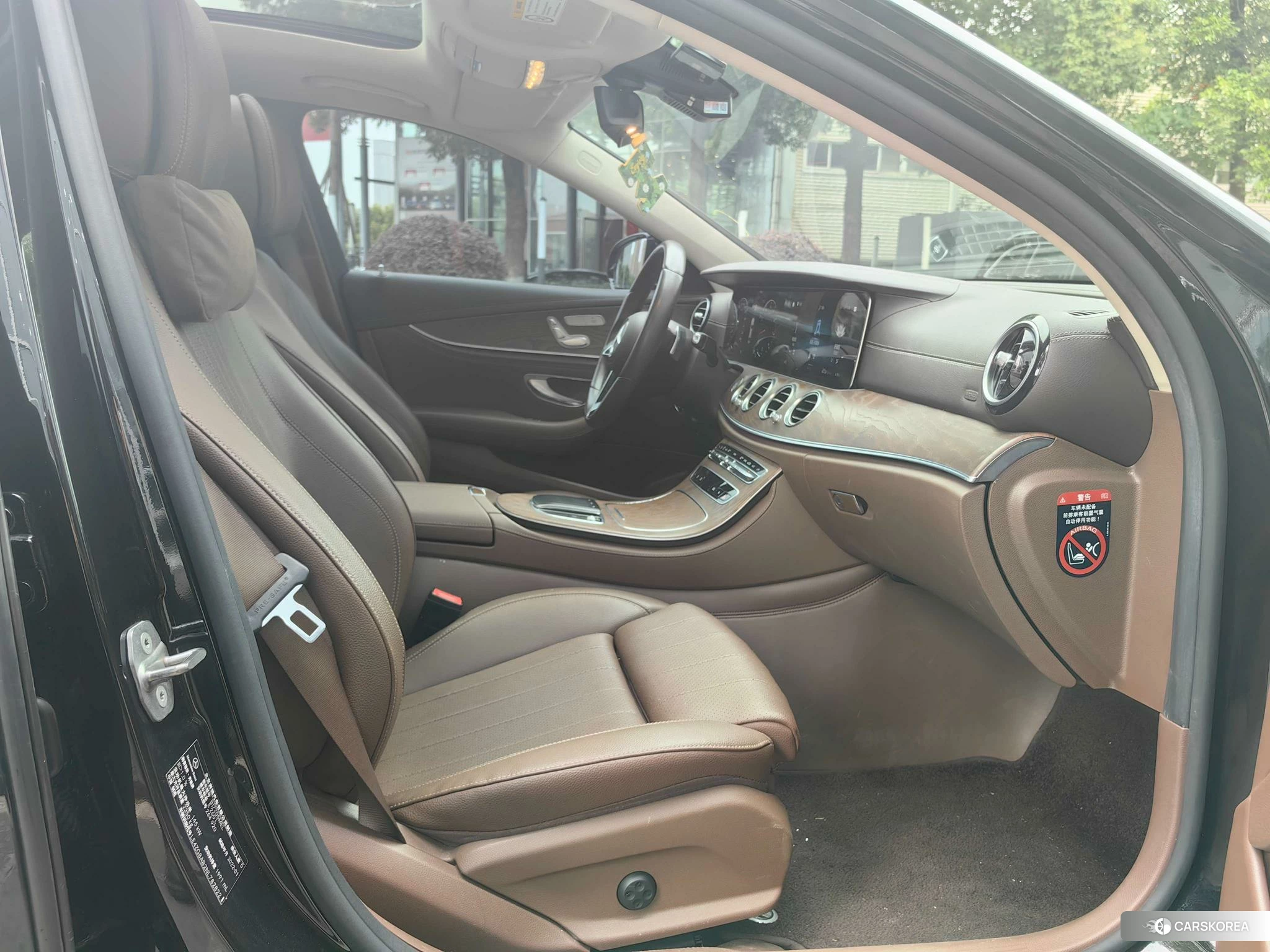 Mercedes-Benz E-class id 4452673 из Китая 10