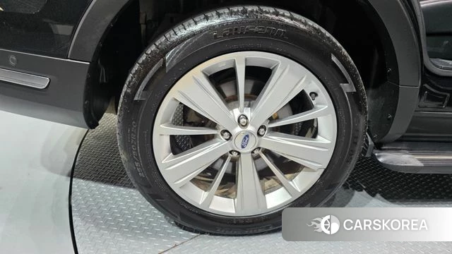 Ford Explorer id 3942810 из Кореи 14