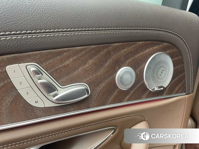 Mercedes-Benz E-class id 4334834 из Китая 8