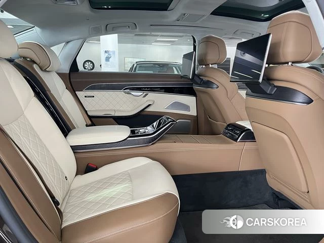 Audi A8 id 4333721 из Китая 9