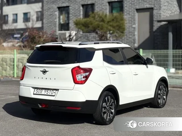 Ssangyong Tivoli Air id 3595449 из Кореи 14