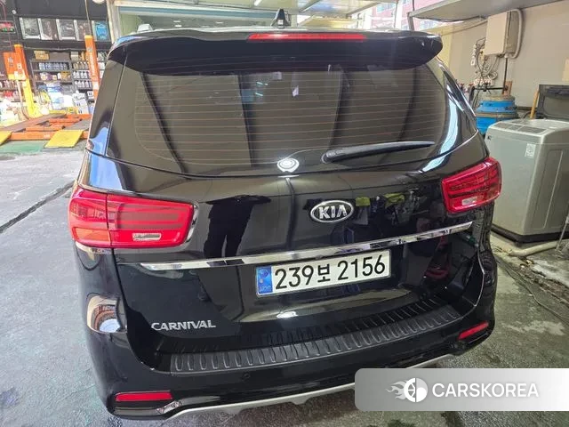 Kia The New Carnival 2018 Черный из Кореи, фото 5