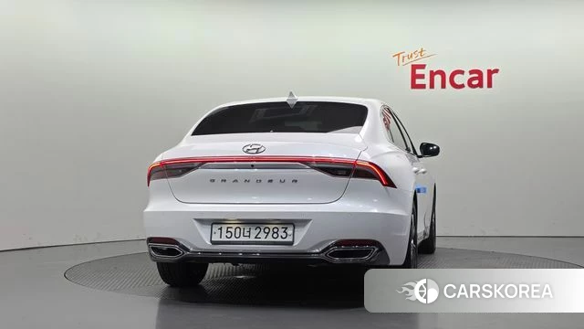 Hyundai The New Grandeur IG id 4907087 из Кореи 29