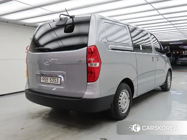 Hyundai The New Grand Starex id 3741543 из Кореи 14