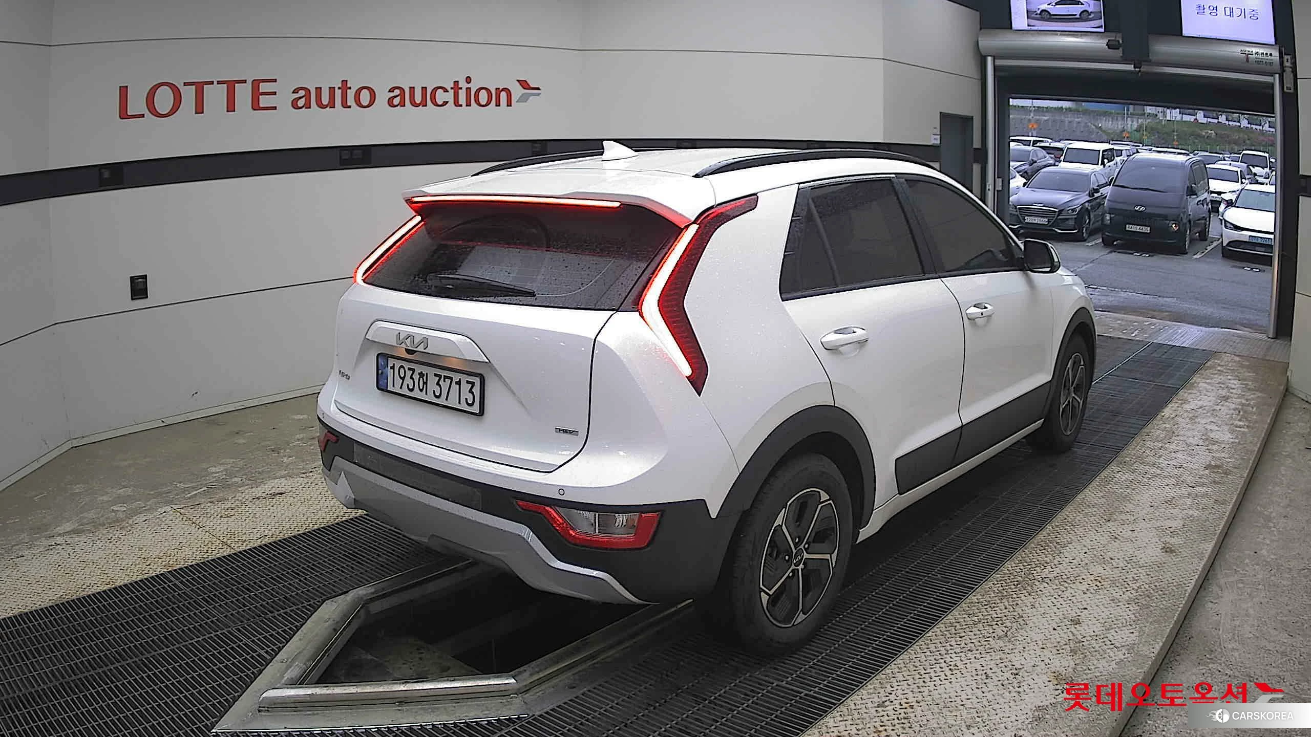 Kia Niro Hybrid id 4289574 из Кореи 32