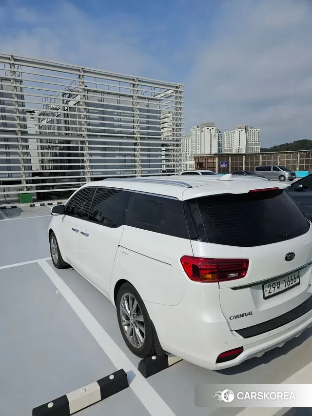 Kia The New Carnival 2018 Белый из Кореи, фото 4
