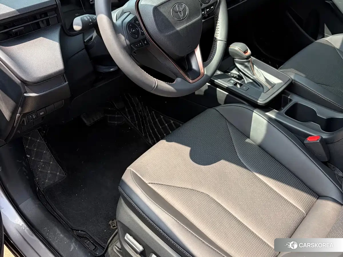 Toyota Corolla 2026 Silver/gray из Китая, фото 4