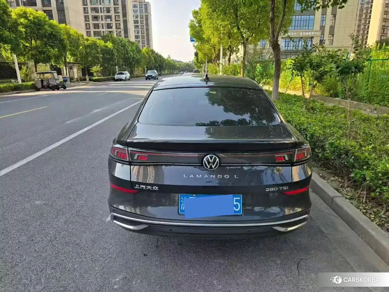 Volkswagen Lamando 2023 Silver/gray из Китая, фото 4