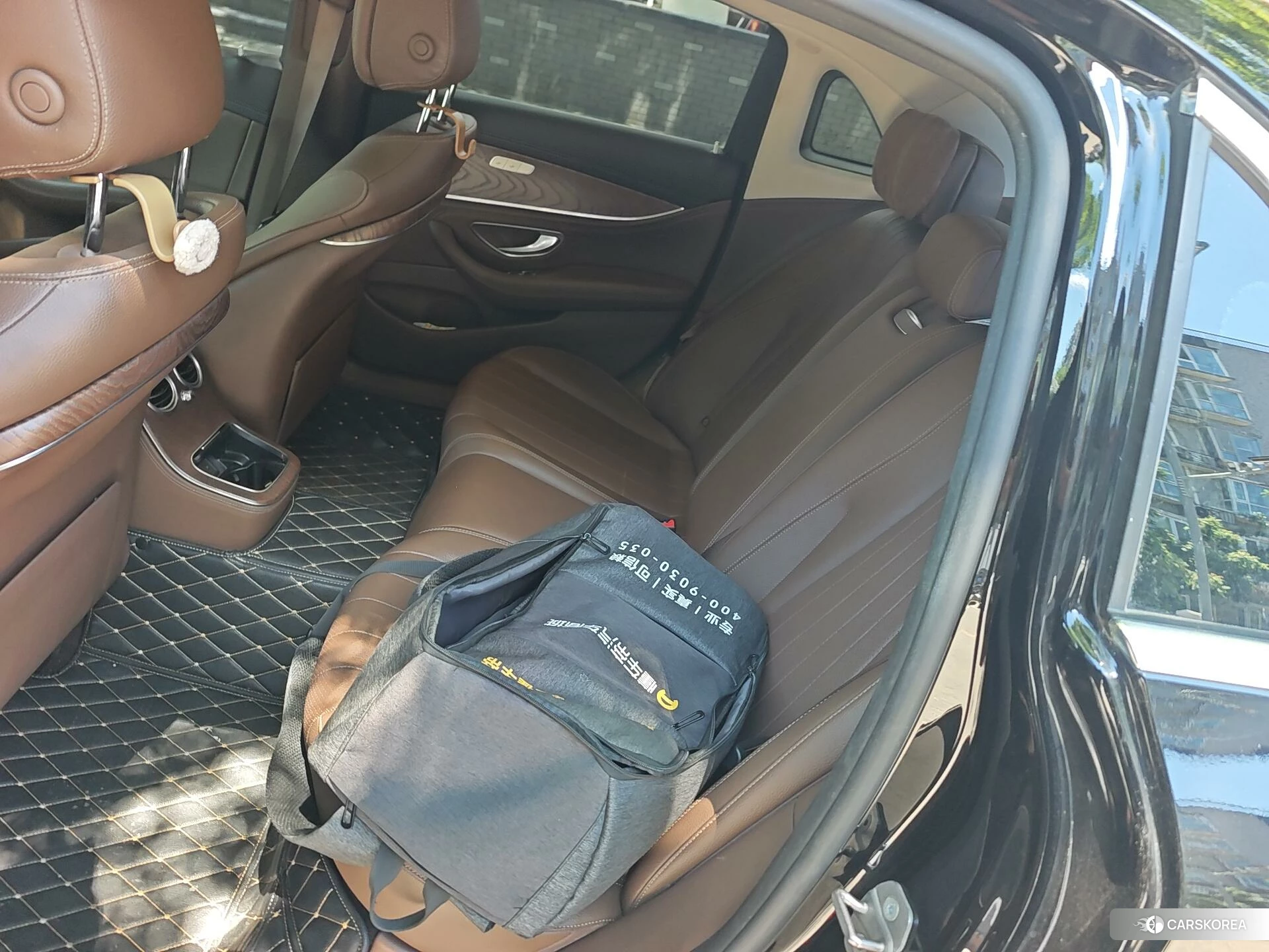 Mercedes-Benz E-Class id 4504714 из Китая 15
