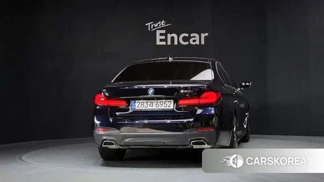 BMW 5 Series (G30) id 3726383 из Кореи 14