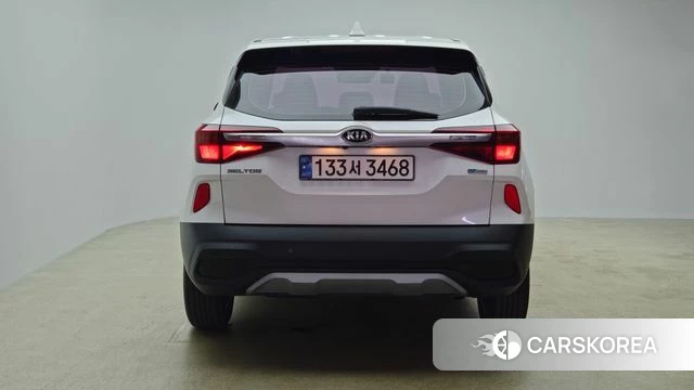 Kia Seltos id 4490496 из Кореи 14