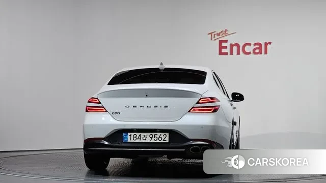 Genesis The New G70 id 3680878 из Кореи 14