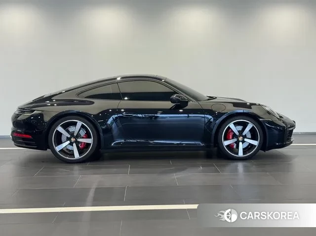 Porsche 911(992) 2022 Черный из Кореи, фото 4