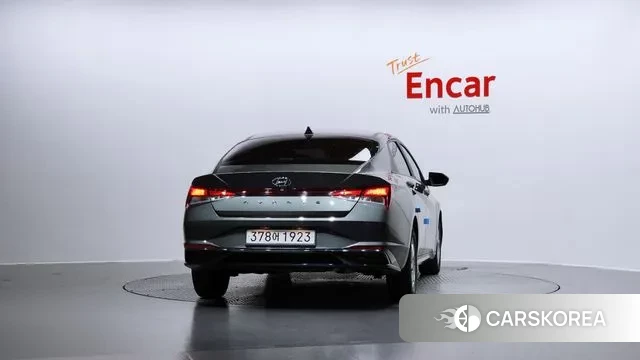 Hyundai Avante (CN7) id 3348888 из Кореи 14