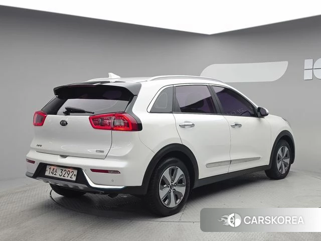 Kia Niro id 4895424 из Кореи 14