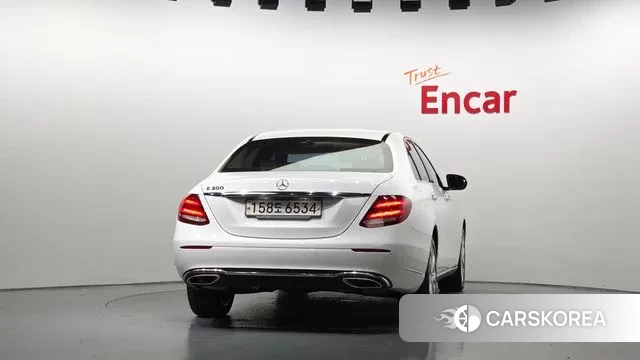 Mercedes-Benz E-Class W213 id 3265154 из Кореи 14